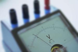 スマートフォンで遠隔監視ができる防犯カメラ